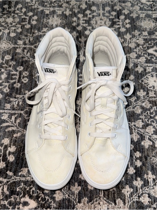 Vans Shoes - Vans White High-Top Lace-Up Sneakers